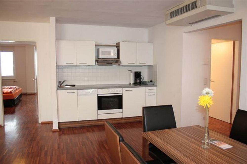 Royal Living Apartments Відень Екстер'єр фото