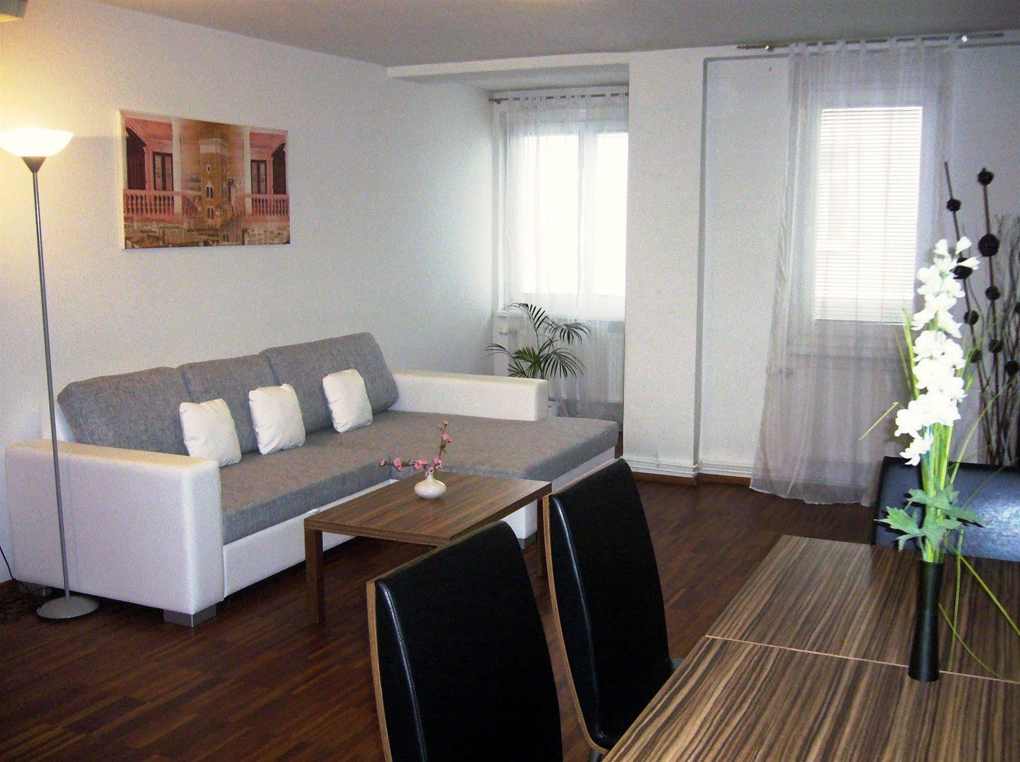 Royal Living Apartments Відень Екстер'єр фото